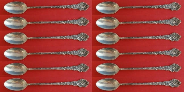 Gorham Versailles Sterling Silver Iced Tea Spoon Set 12 Pieces 7.5": Gorham Versailles Sterling Silver Iced Tea Spoon Set 12 Pieces 7.5" This exquisite set features 12 iced tea spoons crafted in the elegant Versailles pattern by Gorham. Each spoon measures 7 1/2 inches