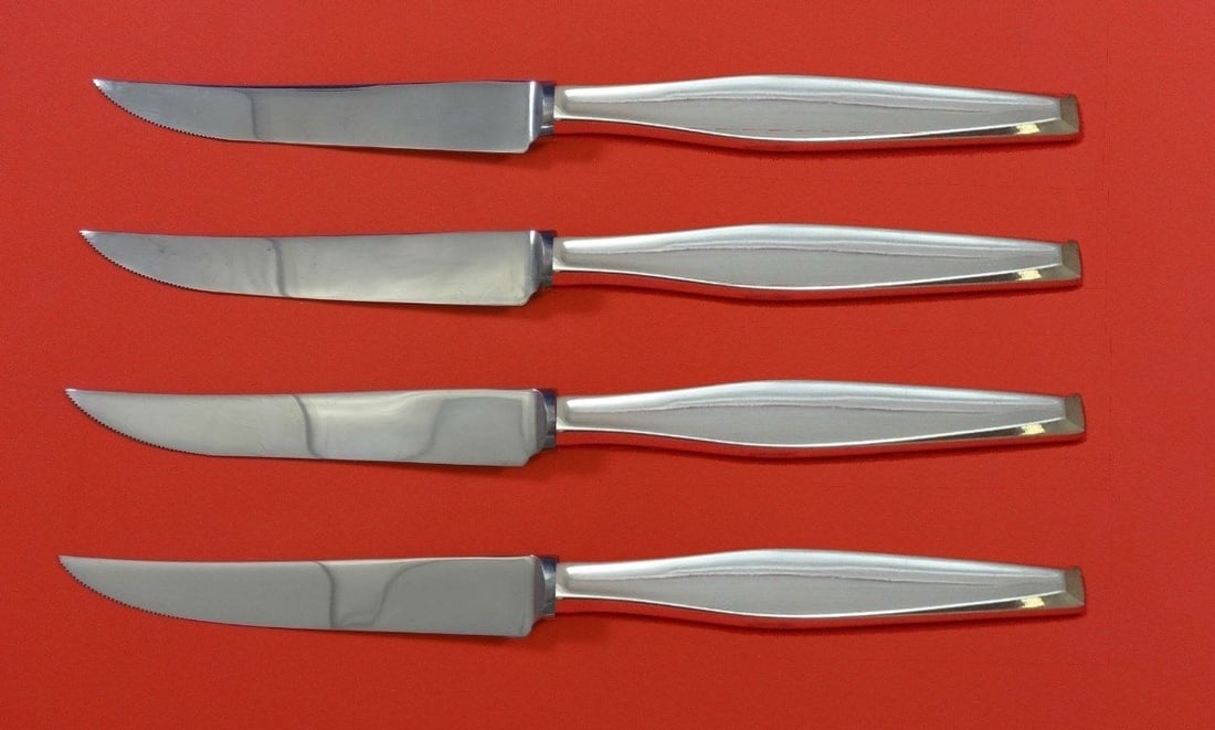 Gorham Classique Sterling Silver Steak Knife Set 4pc Custom 8.5in: Gorham Classique Sterling Silver Steak Knife Set 4pc Custom 8.5in This exquisite 4-piece steak knife set from the Classique pattern by Gorham is crafted from high-quality sterling silver. Each knife f