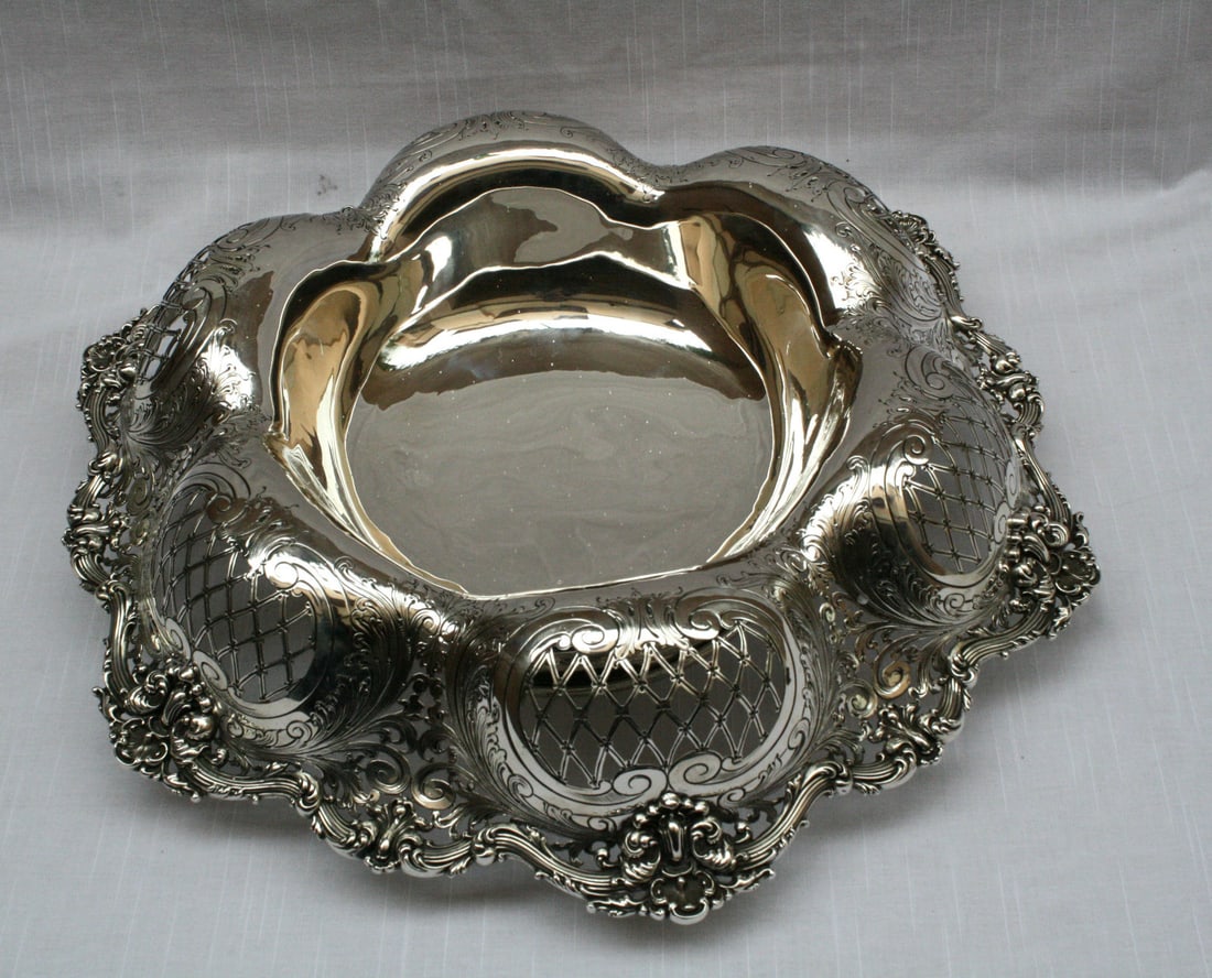 1900 Wrightkay Sterling Silver Large Centerpiece Bowl (1 of 8)