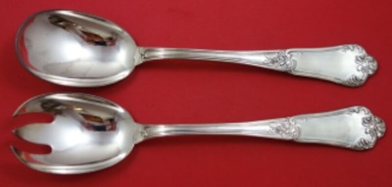 Zaramella Argenti Floreale Sterling Silver 2pc Salad Serving Set: Zaramella Argenti Floreale Sterling Silver 2pc Salad Serving Set Elevate your dining experience with this exquisite 2-piece salad serving set from Zaramella Argenti, crafted in Italy. This never-used