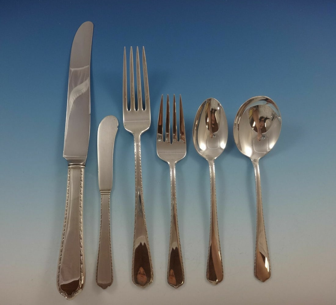 Rare Windemere International Sterling Silver Flatware Set 36 Pieces with Storage Chest: Rare Windemere International Sterling Silver Flatware Set 36 Pieces with Storage Chest Discover the elegance of the Windemere pattern in this exquisite 36-piece sterling silver flatware set by Interna