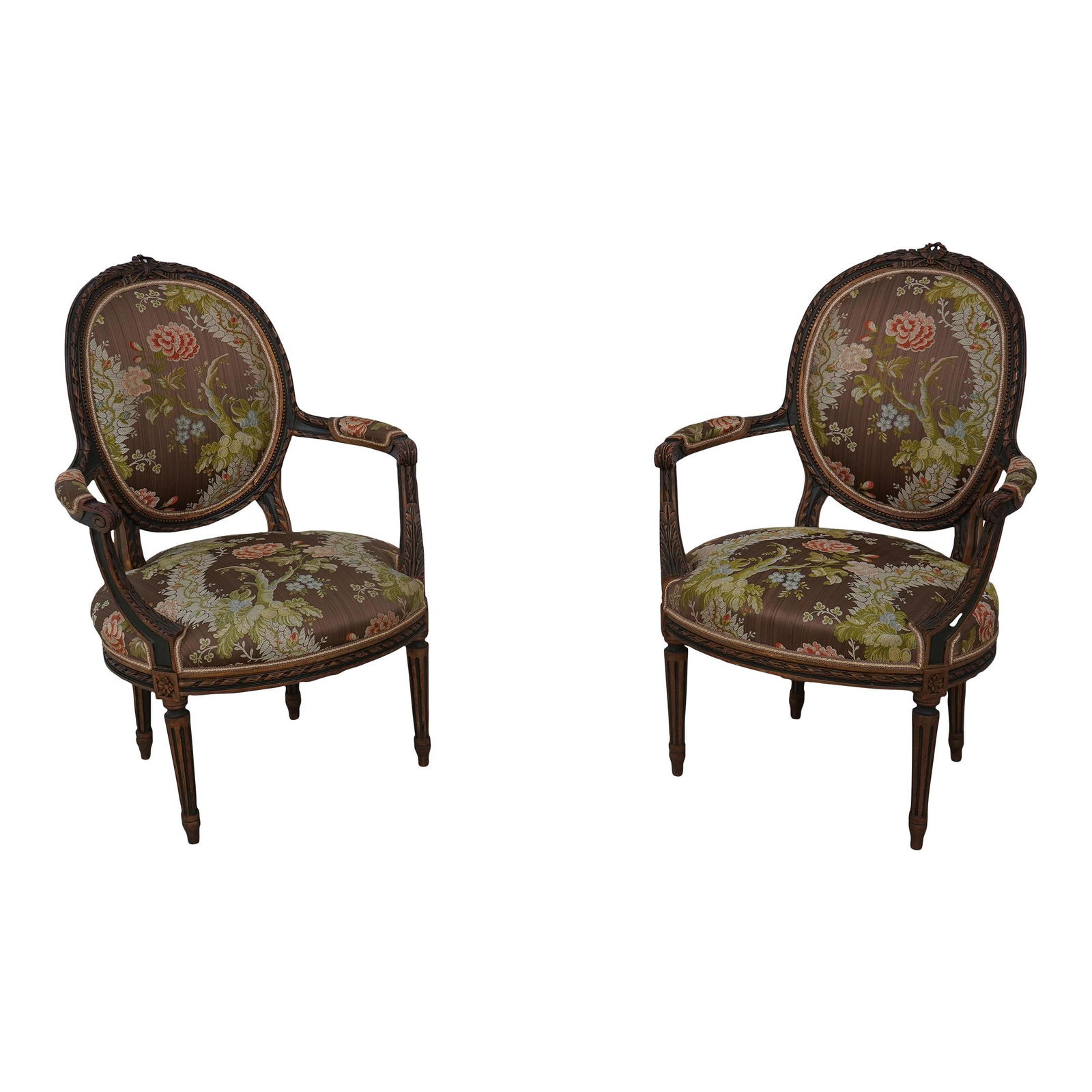 Vintage French Louis XVI Armchairs Fine Carved Silk Upholstery Pair: Vintage French Louis XVI Armchairs Fine Carved Silk Upholstery Pair This exquisite pair of vintage French Louis XVI armchairs dates back to the 1930s and showcases fine carved details with high-qualit