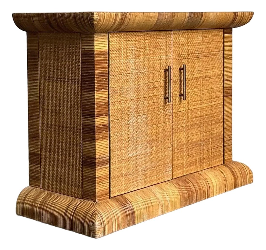 Mid-Century Coastal Bielecky Brothers Rattan Sideboard Buffet: Mid-Century Coastal Bielecky Brothers Rattan Sideboard Buffet This vintage Boho sideboard, attributed to the Bielecky Brothers, embodies the quality craftsmanship of Mid-Century Coastal design. The ca