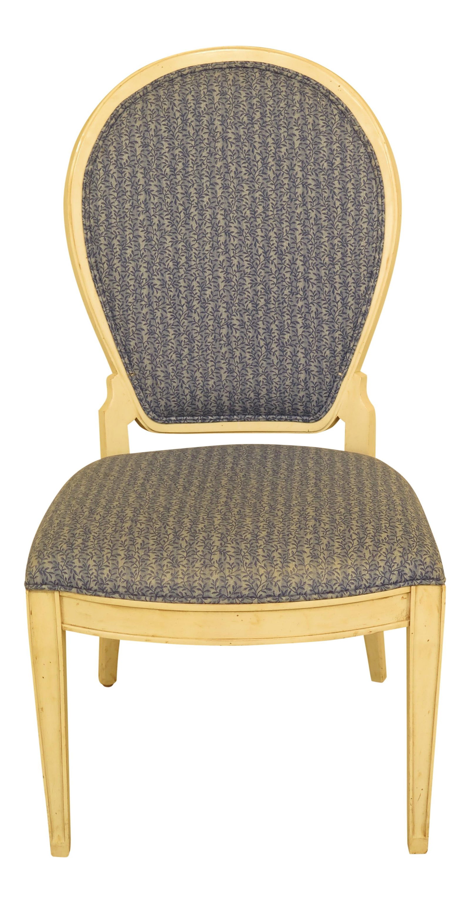 Modern White Painted Chair for Desk or Side Use: Modern White Painted Chair for Desk or Side Use This modern style desk or side chair features a pristine white paint finish, showcasing its quality construction and timeless design. With an excellent