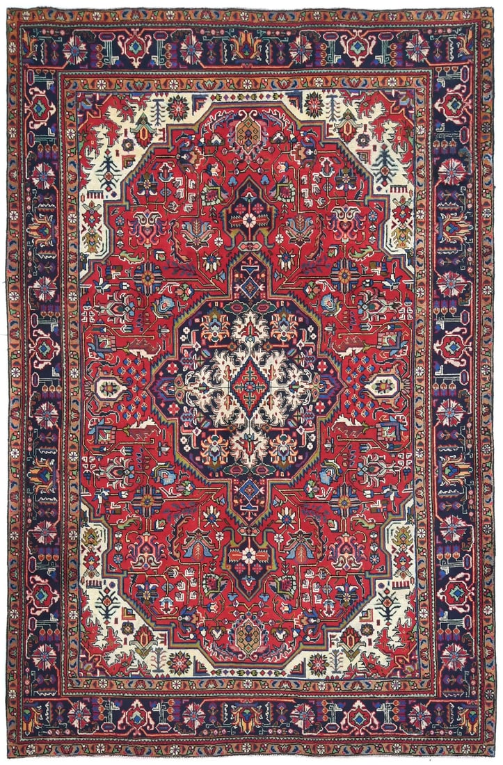 Vintage Wool Floral Area Rug Hand-Knotted 6'7 x 9'5 Western Asia: Vintage Wool Floral Area Rug Hand-Knotted 6'7 x 9'5 Western Asia This vintage hand-knotted Oriental rug features a striking floral pattern in shades of red, purple-navy, cream, brown, green, and light