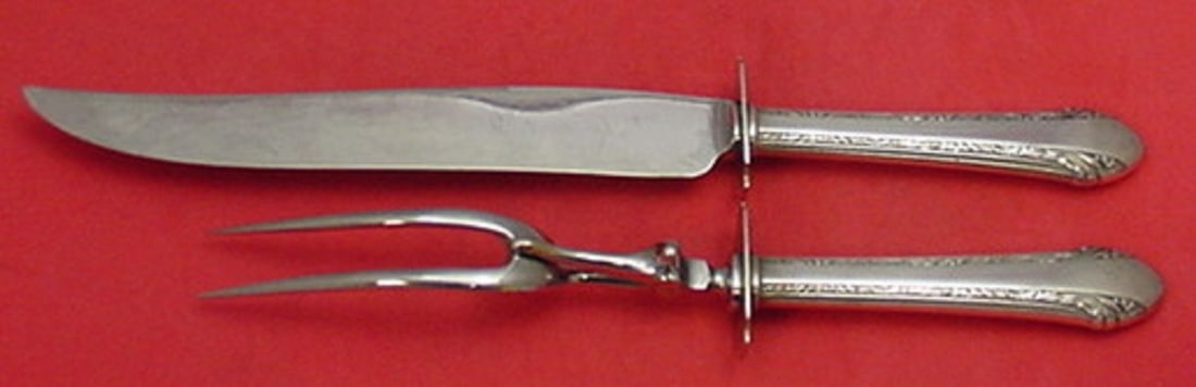 Alvin Chased Romantique Sterling Silver 2pc Roast Carving Set Vintage: Alvin Chased Romantique Sterling Silver 2pc Roast Carving Set Vintage This exquisite 2-piece roast carving set is crafted from sterling silver and features the elegant Chased Romantique pattern by Alv