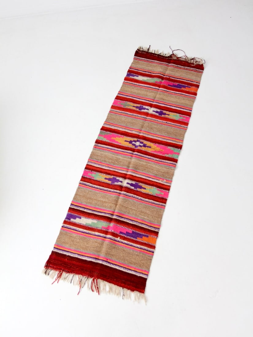 Vintage Southwestern Runner Rug 88in x 28in Geometric Design Wool: Vintage Southwestern Runner Rug 88in x 28in Geometric Design Wool Enhance your space with this Vintage Southwestern Runner Rug, a stunning addition to any decor. This long woven rug showcases fringed