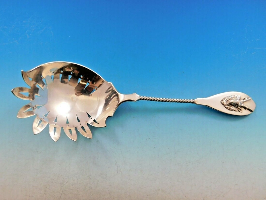 Gorham Saxon Stag Sterling Silver Macaroni Server 9 Inch 8 Tines: Gorham Saxon Stag Sterling Silver Macaroni Server 9 Inch 8 Tines Introducing the exquisite Saxon Stag Macaroni Server by Gorham, a remarkable piece of sterling silver craftsmanship from the late 19th