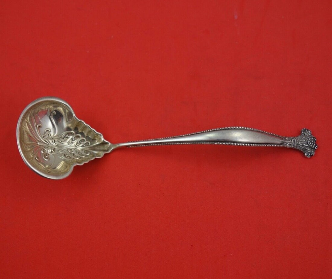 Shiebler Sandringham Sterling Silver Sauce Ladle 6 Inch Fancy Bowl: Shiebler Sandringham Sterling Silver Sauce Ladle 6 Inch Fancy Bowl This exquisite sauce ladle features the Sandringham pattern by Shiebler, crafted from high-quality sterling silver. With a fancy bowl