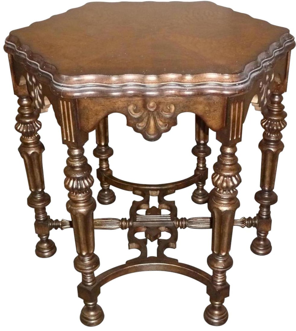 Old World Style Burl Walnut Lamp Table with Gold Accents: Old World Style Burl Walnut Lamp Table with Gold Accents Elevate your living space with this Luxurious Burl Walnut Lamp Table featuring elegant Gold Accents. This exquisite piece combines functionalit