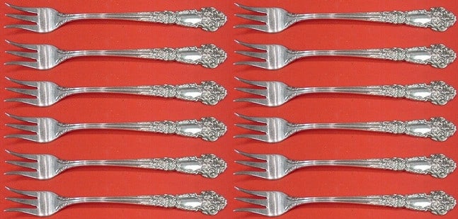 Reed and Barton French Renaissance Sterling Silver Cocktail Fork Set 12 pcs: Reed and Barton French Renaissance Sterling Silver Cocktail Fork Set 12 pcs Elevate your dining experience with this exquisite 12-piece cocktail fork set from Reed & Barton, featuring the elegant Fren