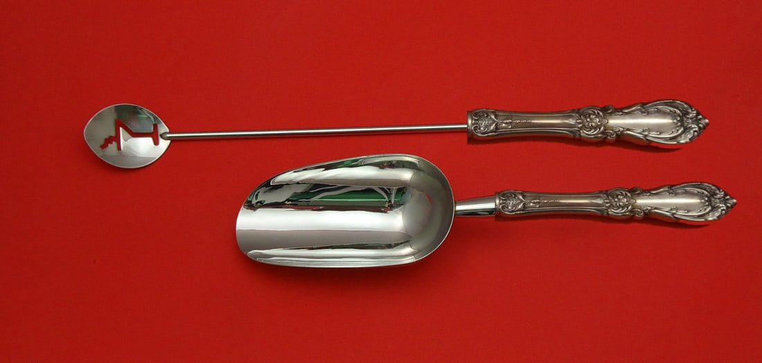 Reed and Barton Burgundy Sterling Silver Bar Set 2pc Custom Made: Reed and Barton Burgundy Sterling Silver Bar Set 2pc Custom Made Elevate your home bar with this exquisite 2-piece bar set from Reed and Barton, crafted in sterling silver with a stunning Burgundy pat