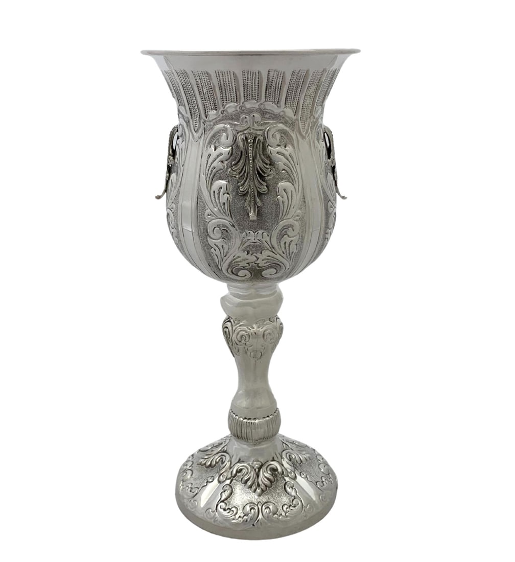 Large 925 Sterling Silver Eliyahu Passover Cup with Leaf Applique: Large 925 Sterling Silver Eliyahu Passover Cup with Leaf Applique This exquisite Eliyahu Passover Cup is crafted from high-quality 925 sterling silver and showcases a stunning combination of matte and