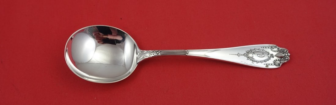 Mount Vernon Lady Wynn Sterling Silver Gumbo Soup Spoon 6.75": Mount Vernon Lady Wynn Sterling Silver Gumbo Soup Spoon 6.75" This exquisite gumbo soup spoon is from the Lady Wynn pattern by Mount Vernon, crafted from high-quality sterling silver. Measuring 6 3/4