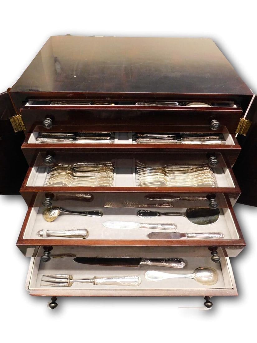 French 950 Sterling Silver Flatware Set 175 Pieces Louis XV Style Chest: French 950 Sterling Silver Flatware Set 175 Pieces Louis XV Style Chest This exquisite French flatware set features 175 pieces crafted from 950 sterling silver, showcasing the elegance of the Louis XV