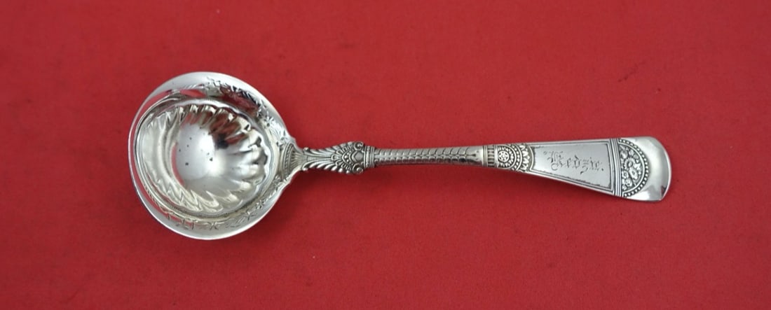 Gorham Empress Sterling Silver Sauce Ladle 6 1/8 Bright Cut Monogrammed: Gorham Empress Sterling Silver Sauce Ladle 6 1/8 Bright Cut Monogrammed This exquisite sauce ladle from the Empress pattern by Gorham is a stunning addition to any table setting. Crafted from high-qua
