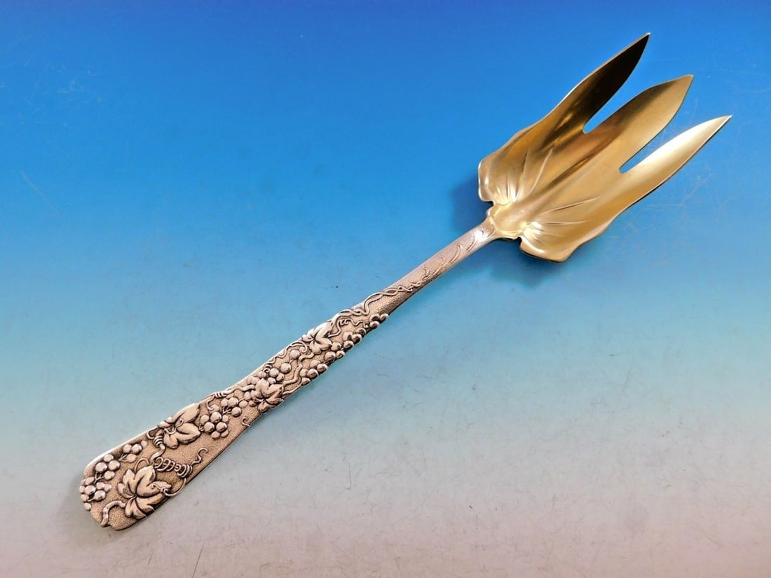 Tiffany & Co. Vine Sterling Silver Salad Fork 10 Inch Monogrammed: Tiffany & Co. Vine Sterling Silver Salad Fork 10 Inch Monogrammed This exquisite salad serving fork from the Vine pattern by Tiffany & Co. is crafted from sterling silver and measures 10 inches in len