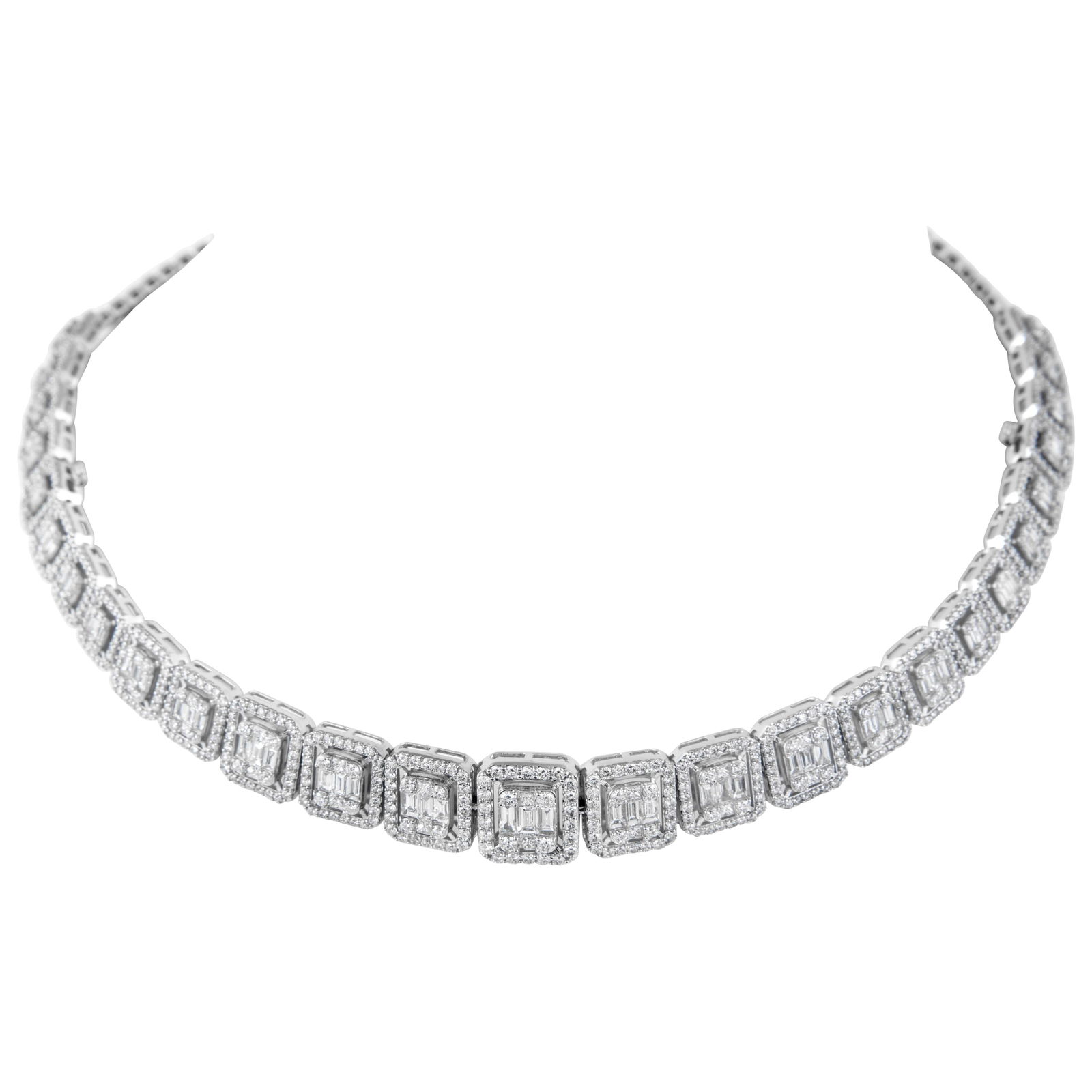 7.42ct Diamond Illusion Necklace Bracelet 18k White Gold: 7.42ct Diamond Illusion Necklace Bracelet 18k White Gold This exquisite 7.42ct Diamond Illusion Set Necklace/Bracelet is a stunning piece crafted from 18k white gold. Designed in a contemporary style,