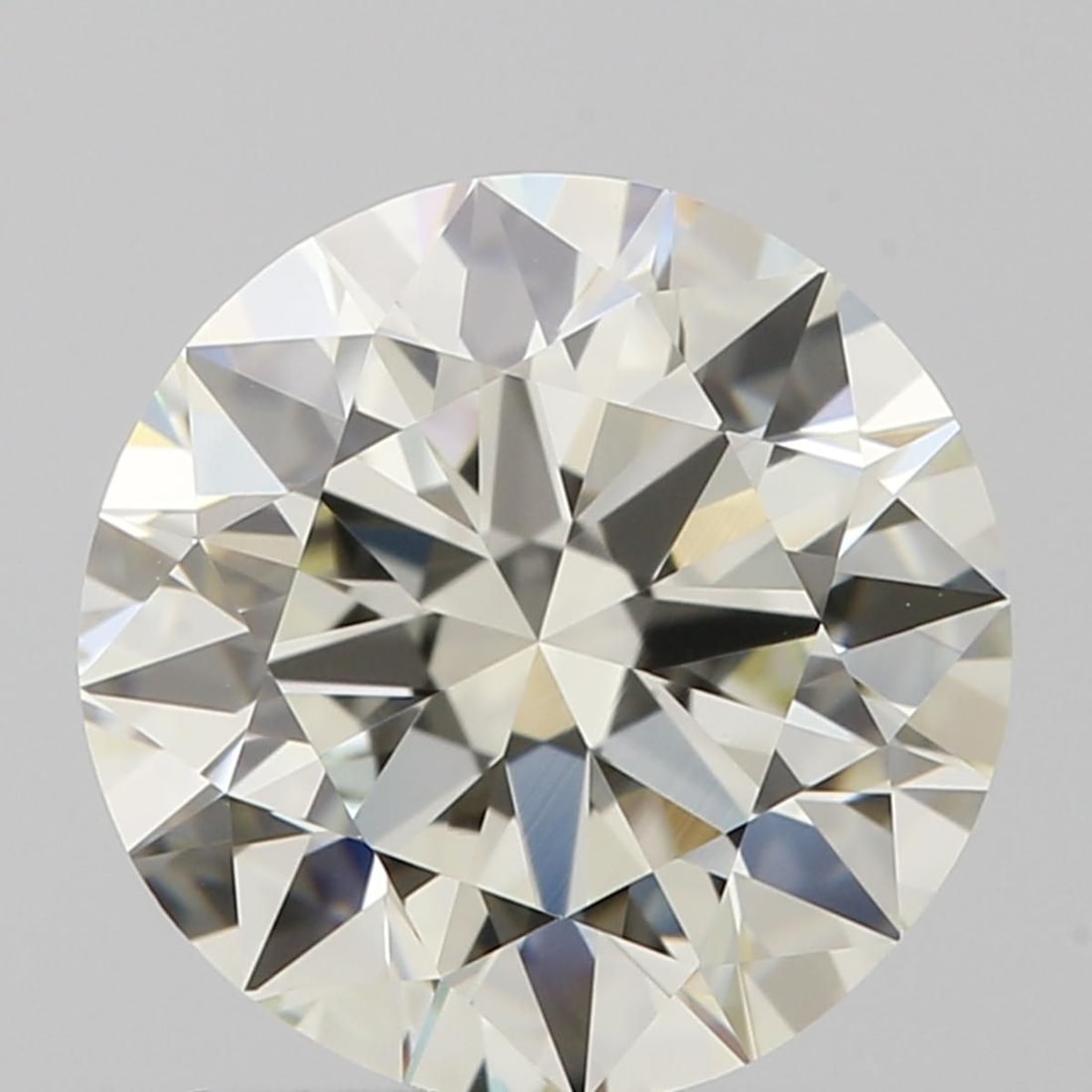 Loose Diamond - ROUND 1.5ct J VVS1: Loose Diamond - ROUND 1.5ct J VVS1 Source: Natural Shape: ROUND Carats: 1.5 Color: J Clarity: VVS1 Certification: IGI Video: