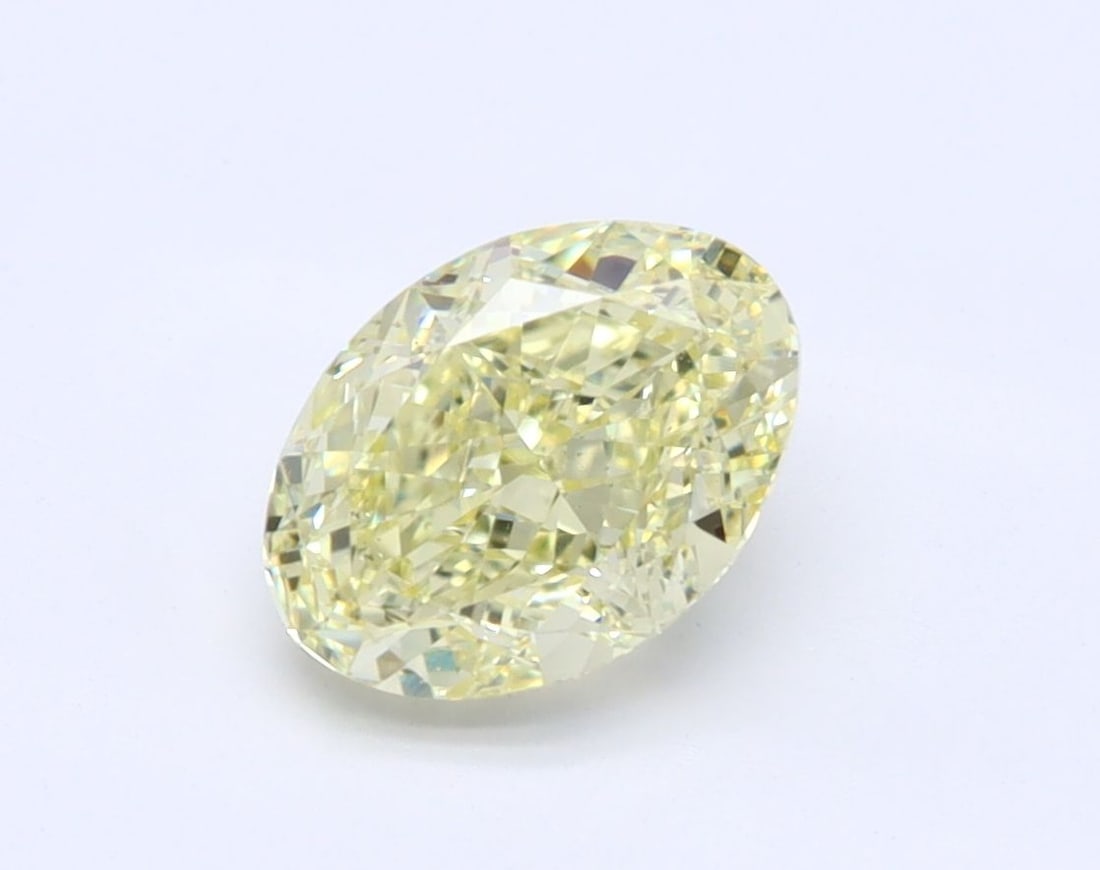 Loose Diamond - OVAL 1.12ct Fancy Light Yellow VS2: Loose Diamond - OVAL 1.12ct Fancy Light Yellow VS2 Source: Natural Shape: OVAL Carats: 1.12 Color: Fancy Light Yellow Certification: GIA Video: