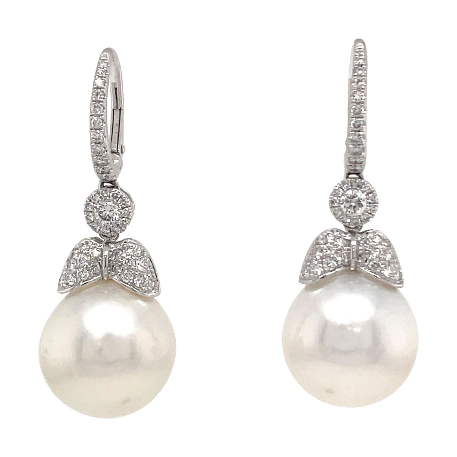 Harbor Diamonds 18K Gold Dangle Earrings with Diamonds and South Sea Pearls: Harbor Diamonds 18K Gold Dangle Earrings with Diamonds and South Sea Pearls Elevate your elegance with these stunning 18k Dangle Diamond Pearl Earrings. Crafted from luxurious 18k white gold, these ea