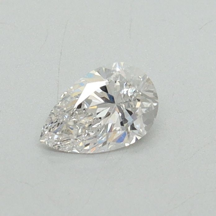 Loose Diamond - PEAR 0.3ct E VS2: Loose Diamond - PEAR 0.3ct E VS2 Source: This is a real non-mined Diamond that has been grown in a lab Shape: PEAR Carats: 0.3 Color: E Clarity: VS2 Certification: IGI Video: