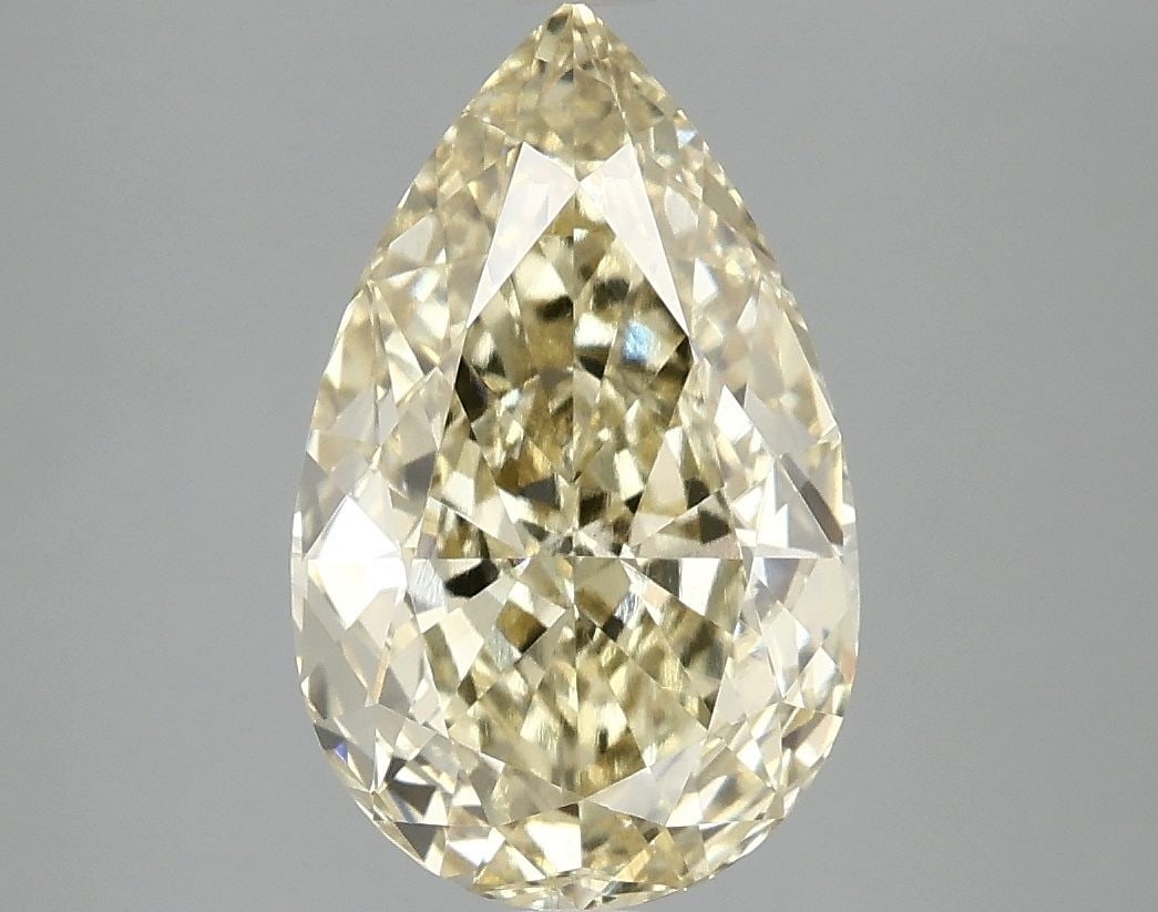 Loose Diamond - PEAR 3.1ct Fancy Intense Yellow VS1: Loose Diamond - PEAR 3.1ct Fancy Intense Yellow VS1 Source: This is a real non-mined Diamond that has been grown in a lab Shape: PEAR Carats: 3.1 Color: Fancy Intense Yellow Certification: IGI Video: