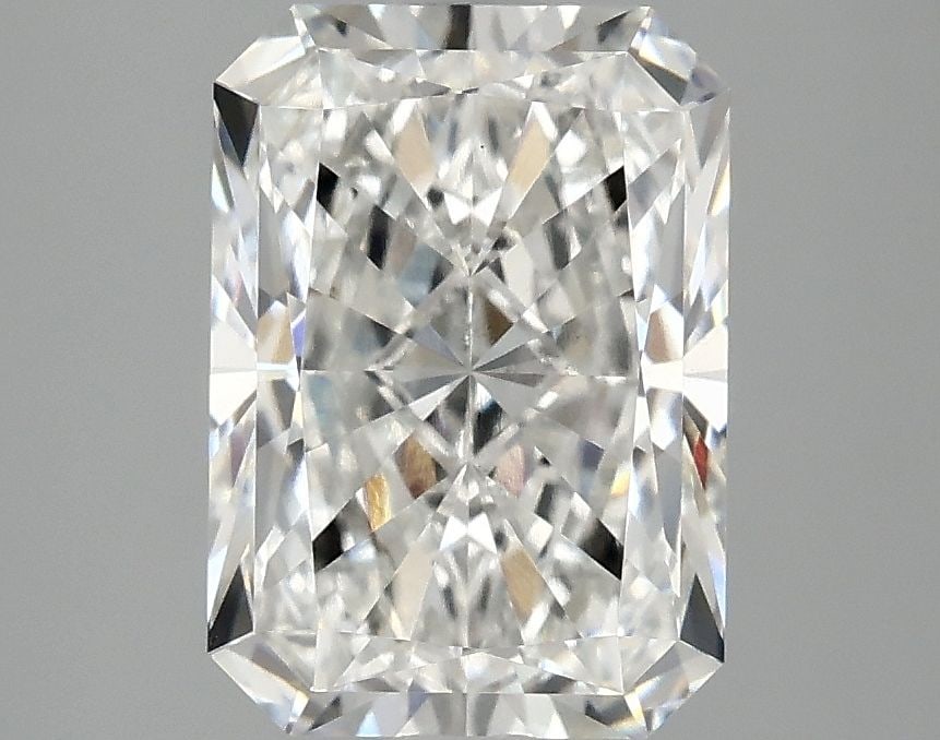 Loose Diamond - RADIANT 2.99ct F VS2: Loose Diamond - RADIANT 2.99ct F VS2 Source: This is a real non-mined Diamond that has been grown in a lab Shape: RADIANT Carats: 2.99 Color: F Clarity: VS2 Certification: IGI Video: