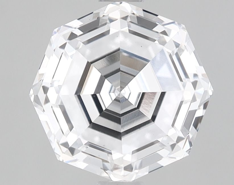 Loose Diamond - OCTAGONAL 2.2ct E VS1: Loose Diamond - OCTAGONAL 2.2ct E VS1 Source: This is a real non-mined Diamond that has been grown in a lab Shape: OCTAGONAL Carats: 2.2 Color: E Clarity: VS1 Certification: IGI Video: