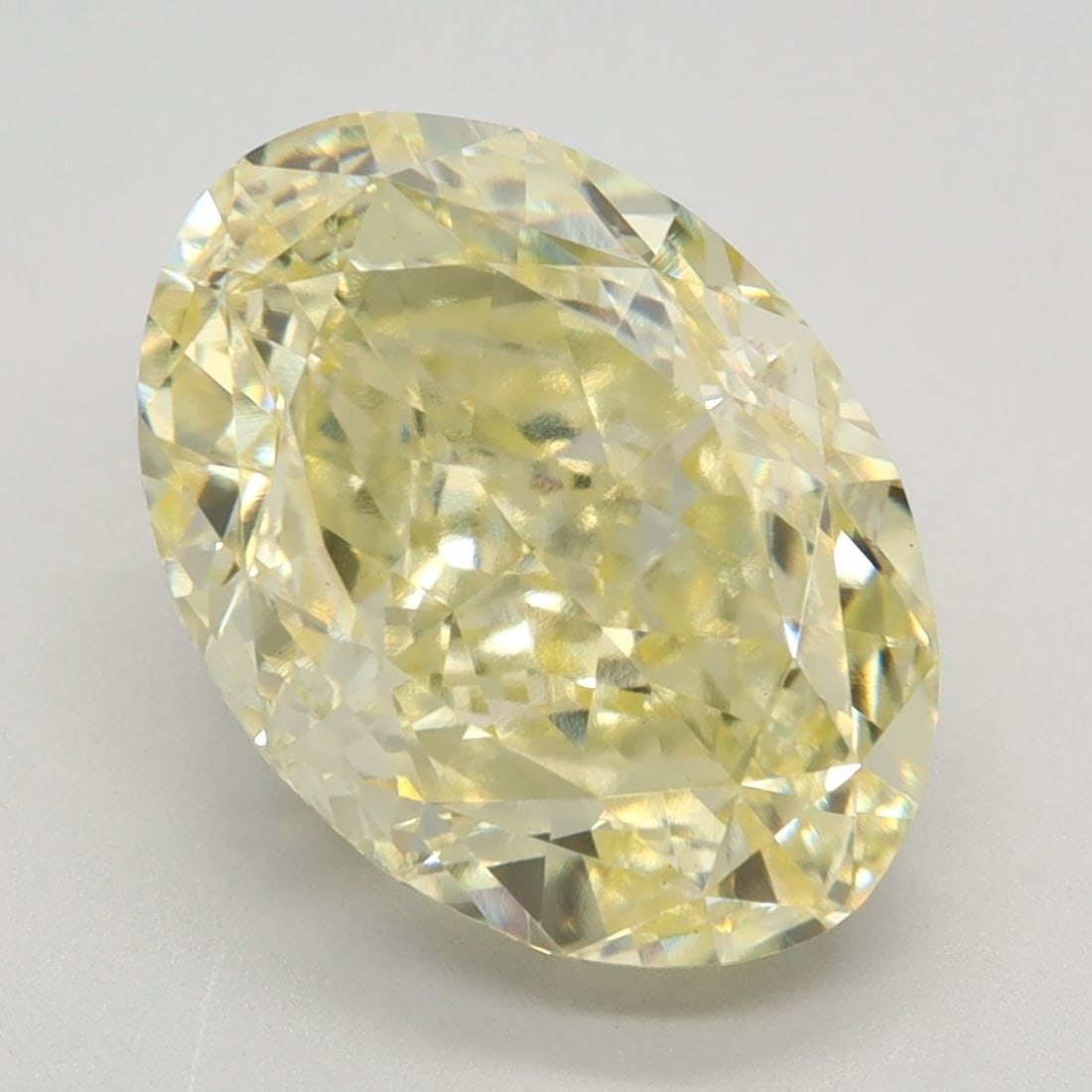 Loose Diamond - OVAL 5.52ct Fancy Intense Yellow VVS2: Loose Diamond - OVAL 5.52ct Fancy Intense Yellow VVS2 Source: This is a real non-mined Diamond that has been grown in a lab Shape: OVAL Carats: 5.52 Color: Fancy Intense Yellow Certification: IGI Vide
