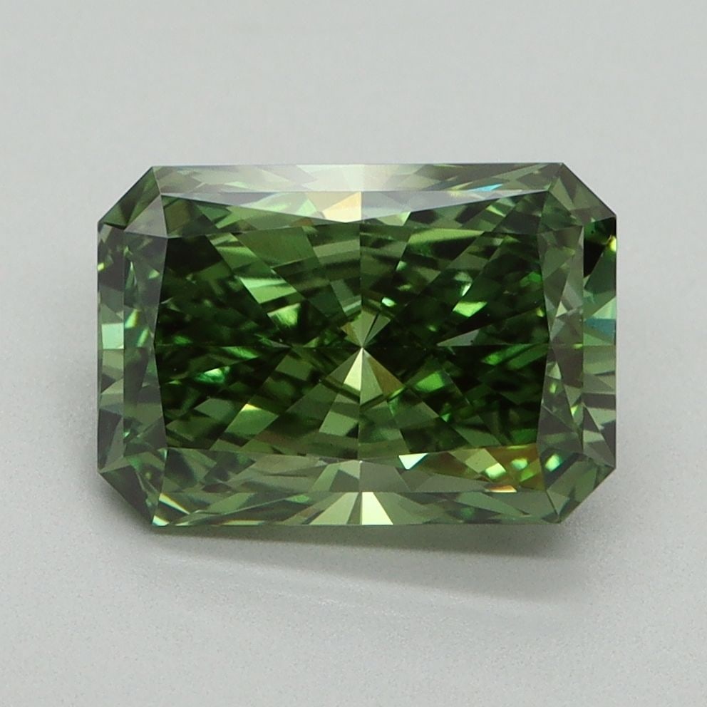 Loose Diamond - RADIANT 2.44ct Fancy Vivid Green VS1: Loose Diamond - RADIANT 2.44ct Fancy Vivid Green VS1 Source: This is a real non-mined Diamond that has been grown in a lab Shape: RADIANT Carats: 2.44 Color: Fancy Vivid Green Certification: IGI Video