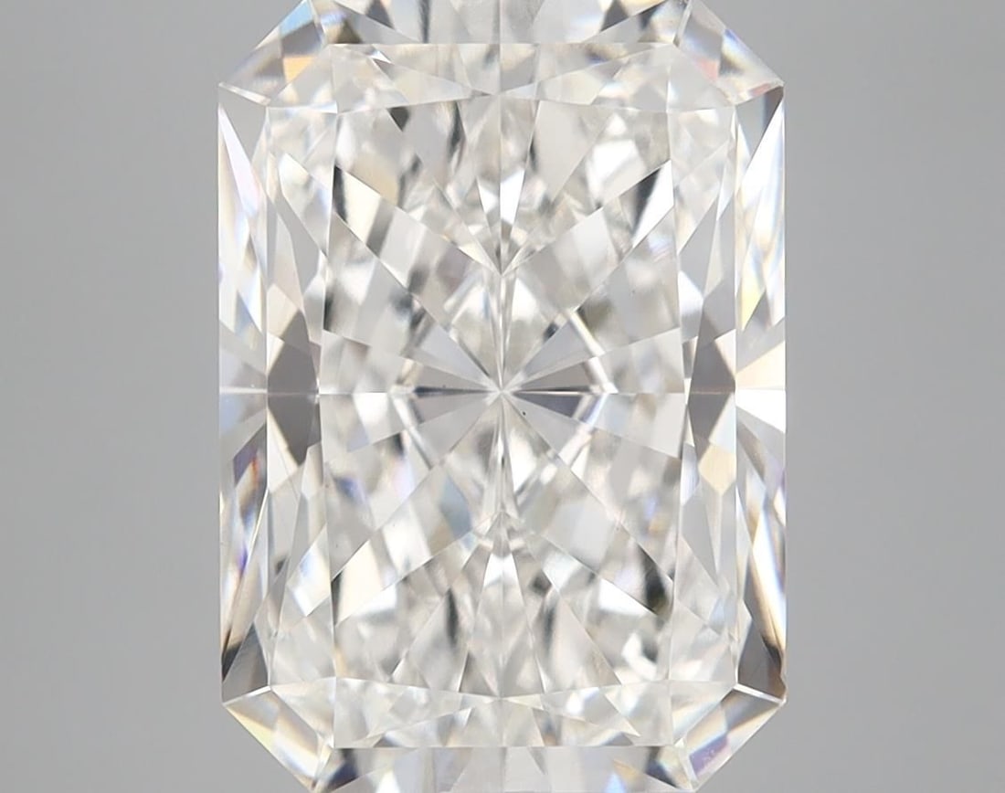 Loose Diamond - RADIANT 5.75ct G VS1: Loose Diamond - RADIANT 5.75ct G VS1 Source: This is a real non-mined Diamond that has been grown in a lab Shape: RADIANT Carats: 5.75 Color: G Clarity: VS1 Certification: IGI Video: