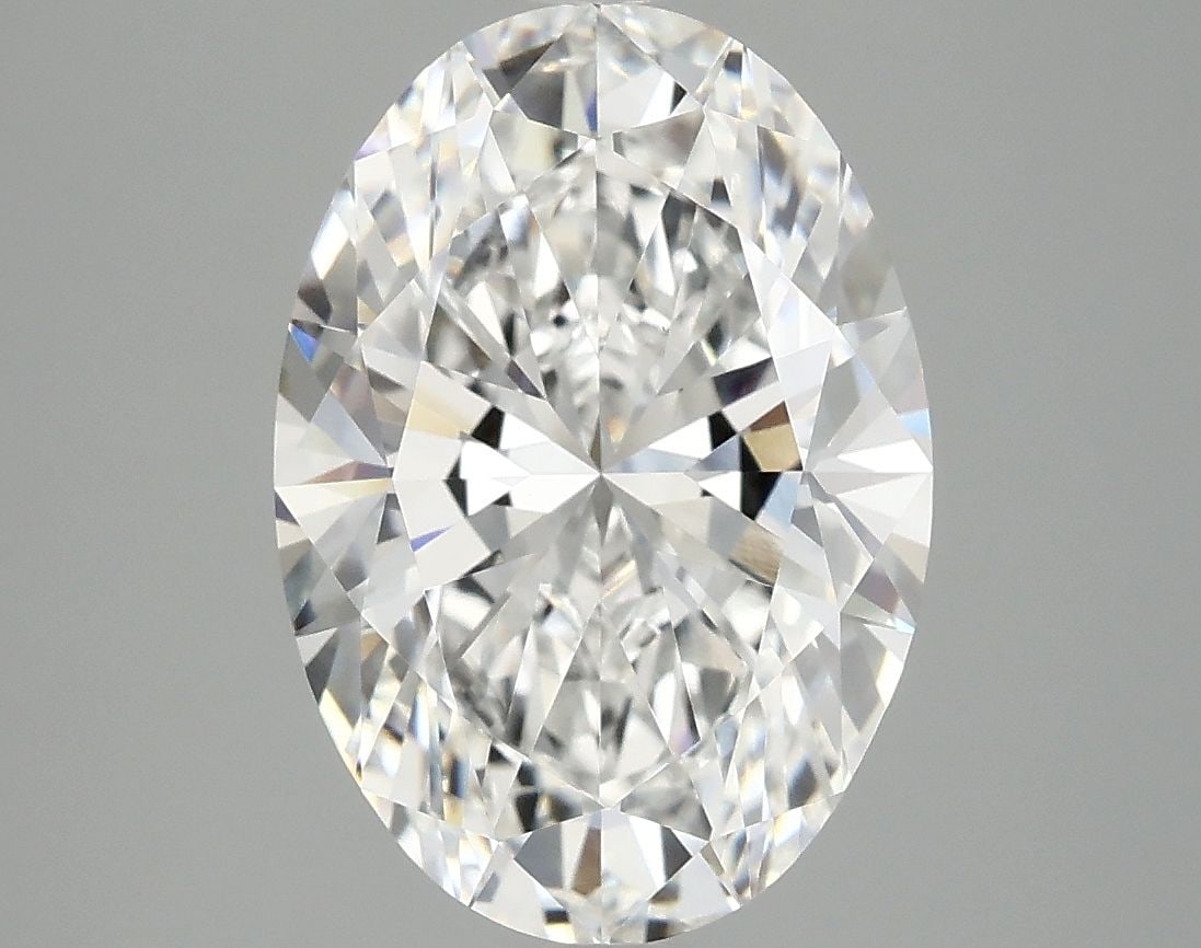 Loose Diamond - OVAL 4.07ct D VVS2: Loose Diamond - OVAL 4.07ct D VVS2 Source: This is a real non-mined Diamond that has been grown in a lab Shape: OVAL Carats: 4.07 Color: D Clarity: VVS2 Certification: IGI Video: