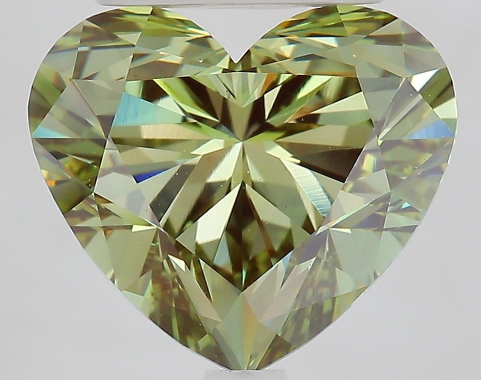 Loose Diamond - HEART 4.7ct Fancy Vivid Green VS1: Loose Diamond - HEART 4.7ct Fancy Vivid Green VS1 Source: This is a real non-mined Diamond that has been grown in a lab Shape: HEART Carats: 4.7 Color: Fancy Vivid Green Certification: IGI Video: