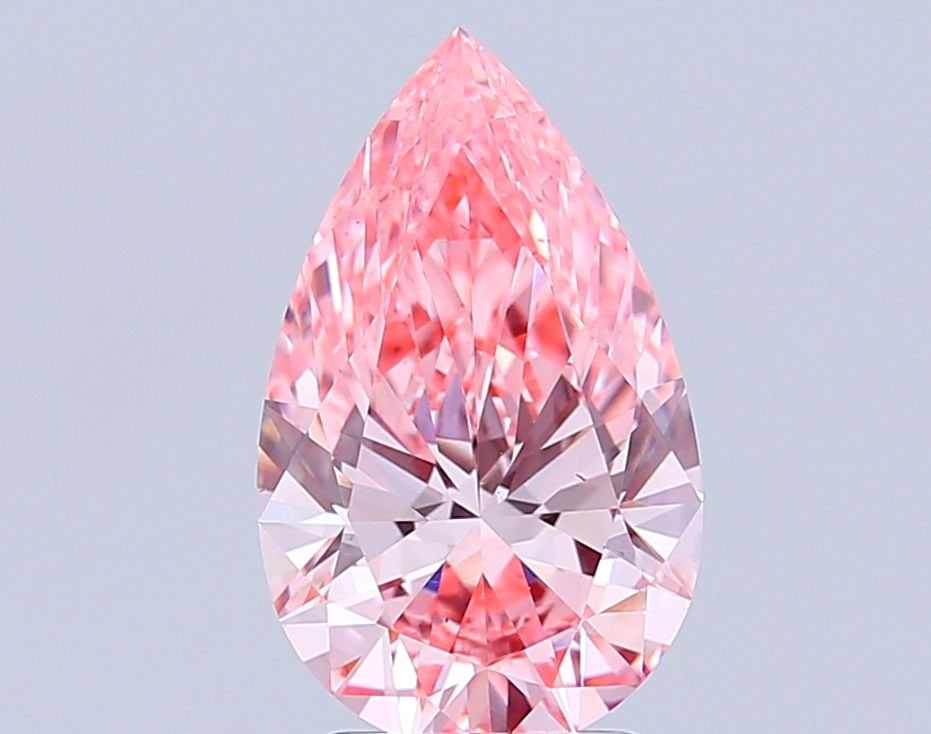 Loose Diamond - PEAR 3.08ct Fancy Vivid Pink VS1: Loose Diamond - PEAR 3.08ct Fancy Vivid Pink VS1 Source: This is a real non-mined Diamond that has been grown in a lab Shape: PEAR Carats: 3.08 Color: Fancy Vivid Pink Certification: IGI Video:
