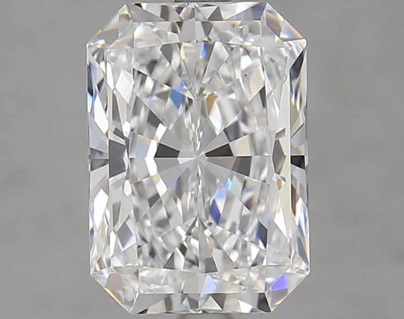 Loose Diamond - RADIANT 3.02ct D VVS2: Loose Diamond - RADIANT 3.02ct D VVS2 Source: This is a real non-mined Diamond that has been grown in a lab Shape: RADIANT Carats: 3.02 Color: D Clarity: VVS2 Certification: GIA Video: