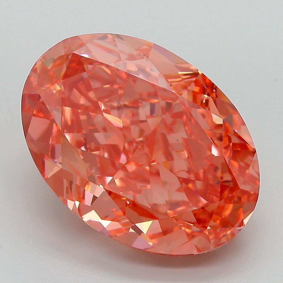 Loose Diamond - OVAL 10.01ct Fancy Vivid Red VS1: Loose Diamond - OVAL 10.01ct Fancy Vivid Red VS1 Source: This is a real non-mined Diamond that has been grown in a lab Shape: OVAL Carats: 10.01 Color: Fancy Vivid Red Certification: IGI Video: