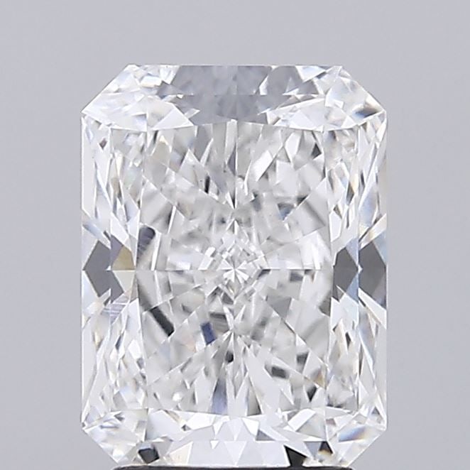 Loose Diamond - RADIANT 2.55ct E VVS2: Loose Diamond - RADIANT 2.55ct E VVS2 Source: This is a real non-mined Diamond that has been grown in a lab Shape: RADIANT Carats: 2.55 Color: E Clarity: VVS2 Certification: IGI Video: