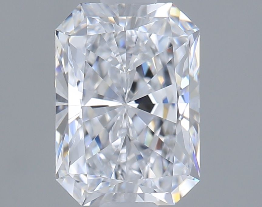Loose Diamond - RADIANT 1.07ct D VVS2: Loose Diamond - RADIANT 1.07ct D VVS2 Source: This is a real non-mined Diamond that has been grown in a lab Shape: RADIANT Carats: 1.07 Color: D Clarity: VVS2 Certification: IGI Video: