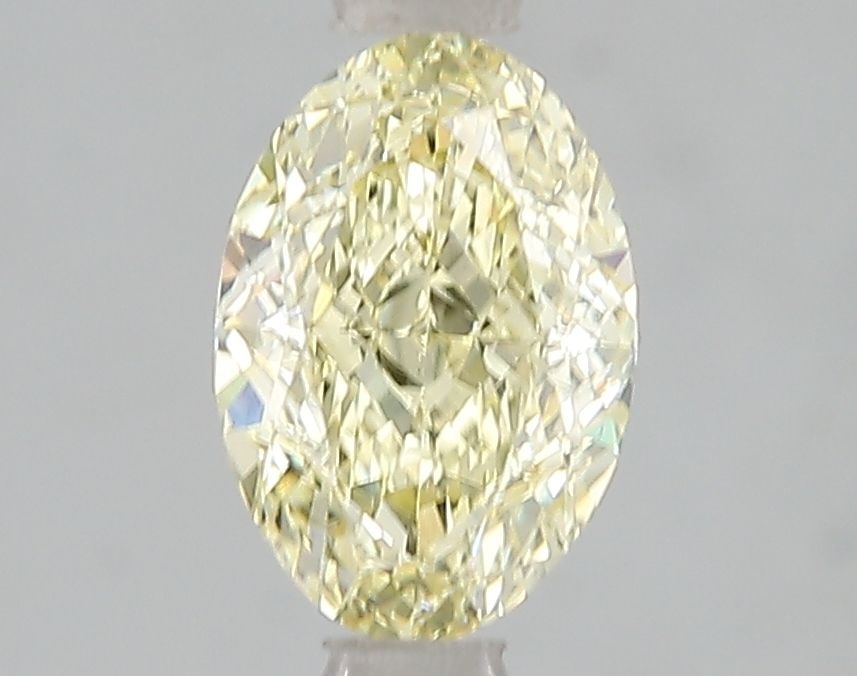 Loose Diamond - OVAL 1.62ct Fancy Intense Yellow VS1: Loose Diamond - OVAL 1.62ct Fancy Intense Yellow VS1 Source: This is a real non-mined Diamond that has been grown in a lab Shape: OVAL Carats: 1.62 Color: Fancy Intense Yellow Certification: IGI Video