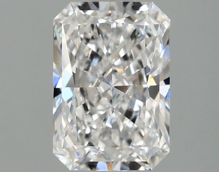 Loose Diamond - RADIANT 1.59ct D VS2: Loose Diamond - RADIANT 1.59ct D VS2 Source: This is a real non-mined Diamond that has been grown in a lab Shape: RADIANT Carats: 1.59 Color: D Clarity: VS2 Certification: IGI Video: