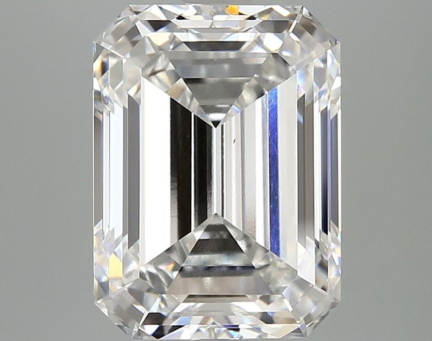 Loose Diamond - EMERALD 5.09ct F VS1: Loose Diamond - EMERALD 5.09ct F VS1 Source: This is a real non-mined Diamond that has been grown in a lab Shape: EMERALD Carats: 5.09 Color: F Clarity: VS1 Certification: IGI Video: