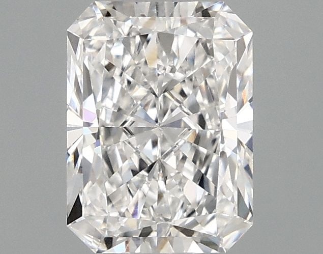 Loose Diamond - RADIANT 0.96ct E VVS2: Loose Diamond - RADIANT 0.96ct E VVS2 Source: This is a real non-mined Diamond that has been grown in a lab Shape: RADIANT Carats: 0.96 Color: E Clarity: VVS2 Certification: IGI Video: