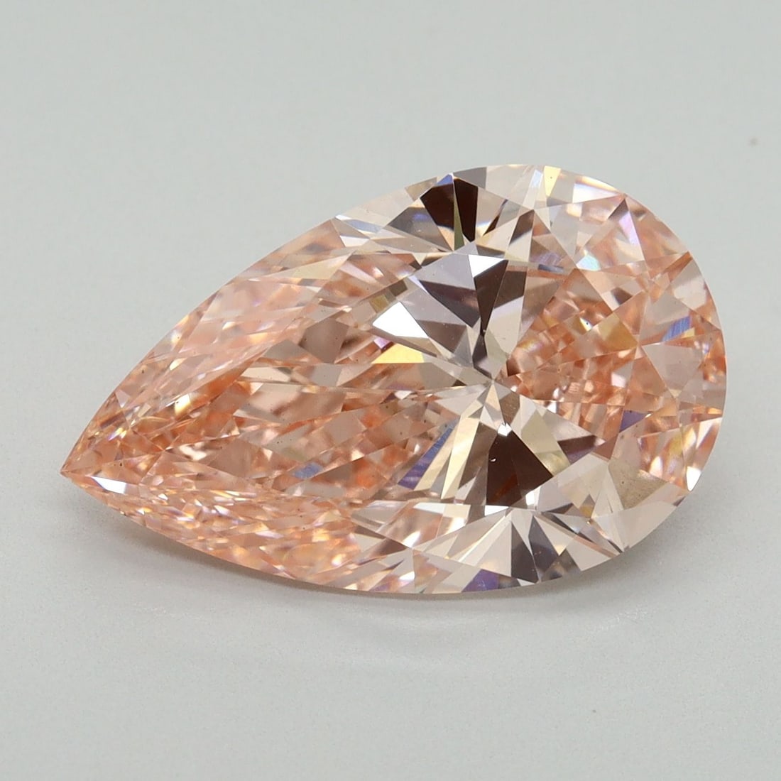 Loose Diamond - PEAR 5.05ct Fancy Vivid Pink VS1: Loose Diamond - PEAR 5.05ct Fancy Vivid Pink VS1 Source: This is a real non-mined Diamond that has been grown in a lab Shape: PEAR Carats: 5.05 Color: Fancy Vivid Pink Certification: IGI Video:
