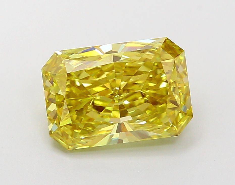 Loose Diamond - RADIANT 3.53ct Fancy Vivid Yellow VS2: Loose Diamond - RADIANT 3.53ct Fancy Vivid Yellow VS2 Source: This is a real non-mined Diamond that has been grown in a lab Shape: RADIANT Carats: 3.53 Color: Fancy Vivid Yellow Certification: IGI Vid
