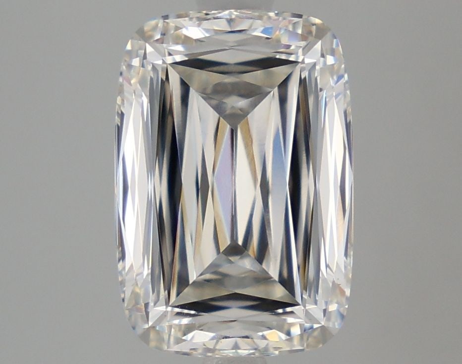 Loose Diamond - CUSHION MODIFIED 4.26ct G VVS2: Loose Diamond - CUSHION MODIFIED 4.26ct G VVS2 Source: This is a real non-mined Diamond that has been grown in a lab Shape: CUSHION MODIFIED Carats: 4.26 Color: G Clarity: VVS2 Certification: IGI Vide
