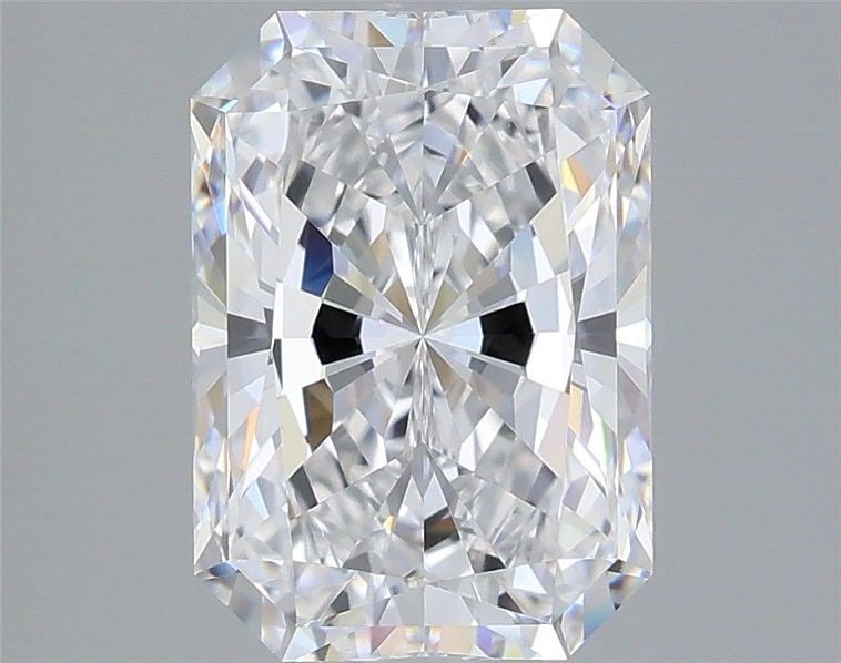Loose Diamond - RADIANT 3.06ct D VVS2: Loose Diamond - RADIANT 3.06ct D VVS2 Source: This is a real non-mined Diamond that has been grown in a lab Shape: RADIANT Carats: 3.06 Color: D Clarity: VVS2 Certification: IGI Video: