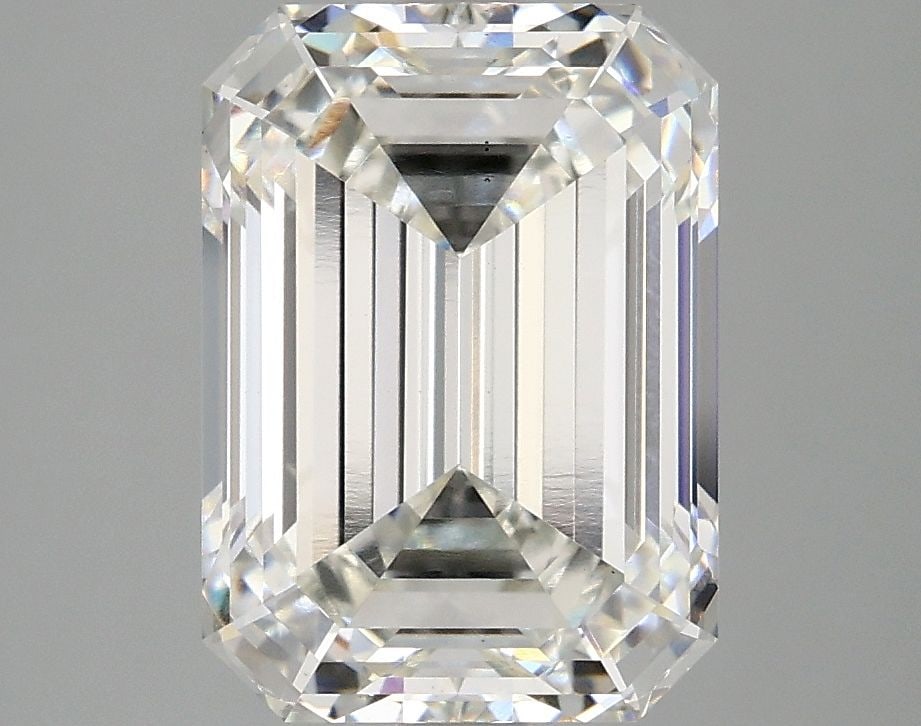 Loose Diamond - EMERALD 4.1ct H VS1: Loose Diamond - EMERALD 4.1ct H VS1 Source: This is a real non-mined Diamond that has been grown in a lab Shape: EMERALD Carats: 4.1 Color: H Clarity: VS1 Certification: IGI Video: