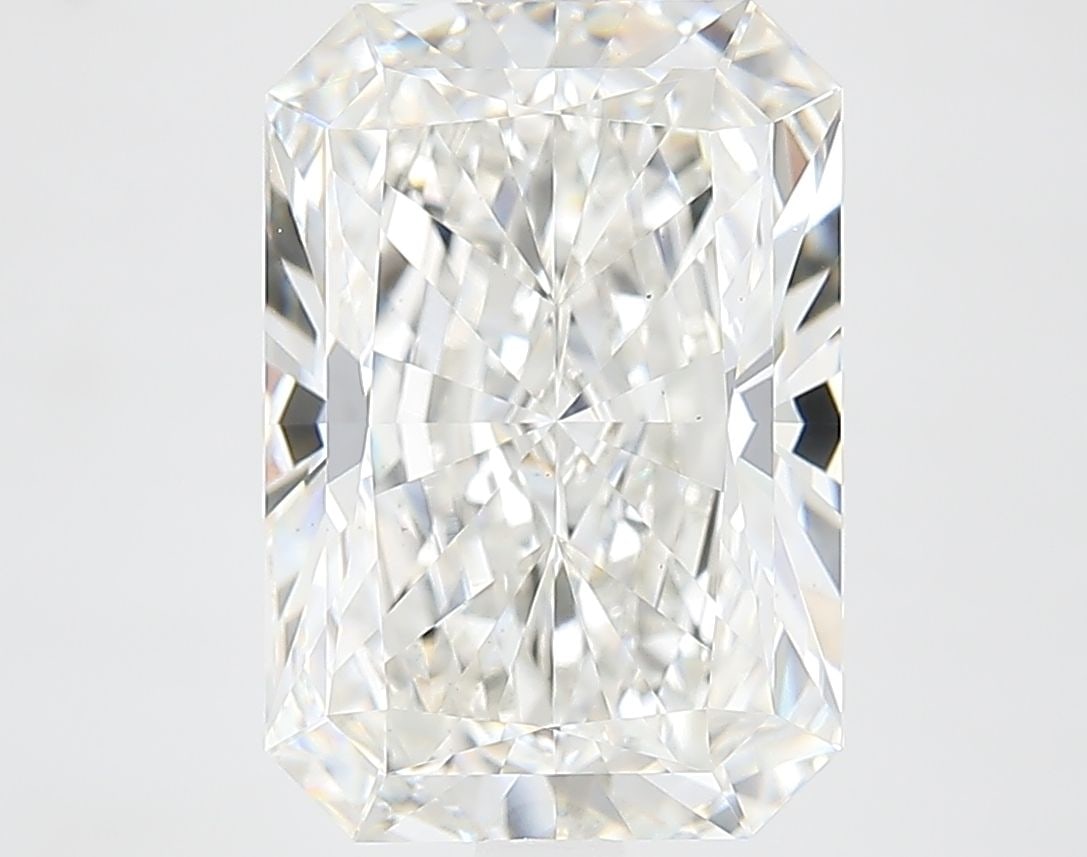 Loose Diamond - RADIANT 5.27ct G VS1: Loose Diamond - RADIANT 5.27ct G VS1 Source: This is a real non-mined Diamond that has been grown in a lab Shape: RADIANT Carats: 5.27 Color: G Clarity: VS1 Certification: IGI Video: