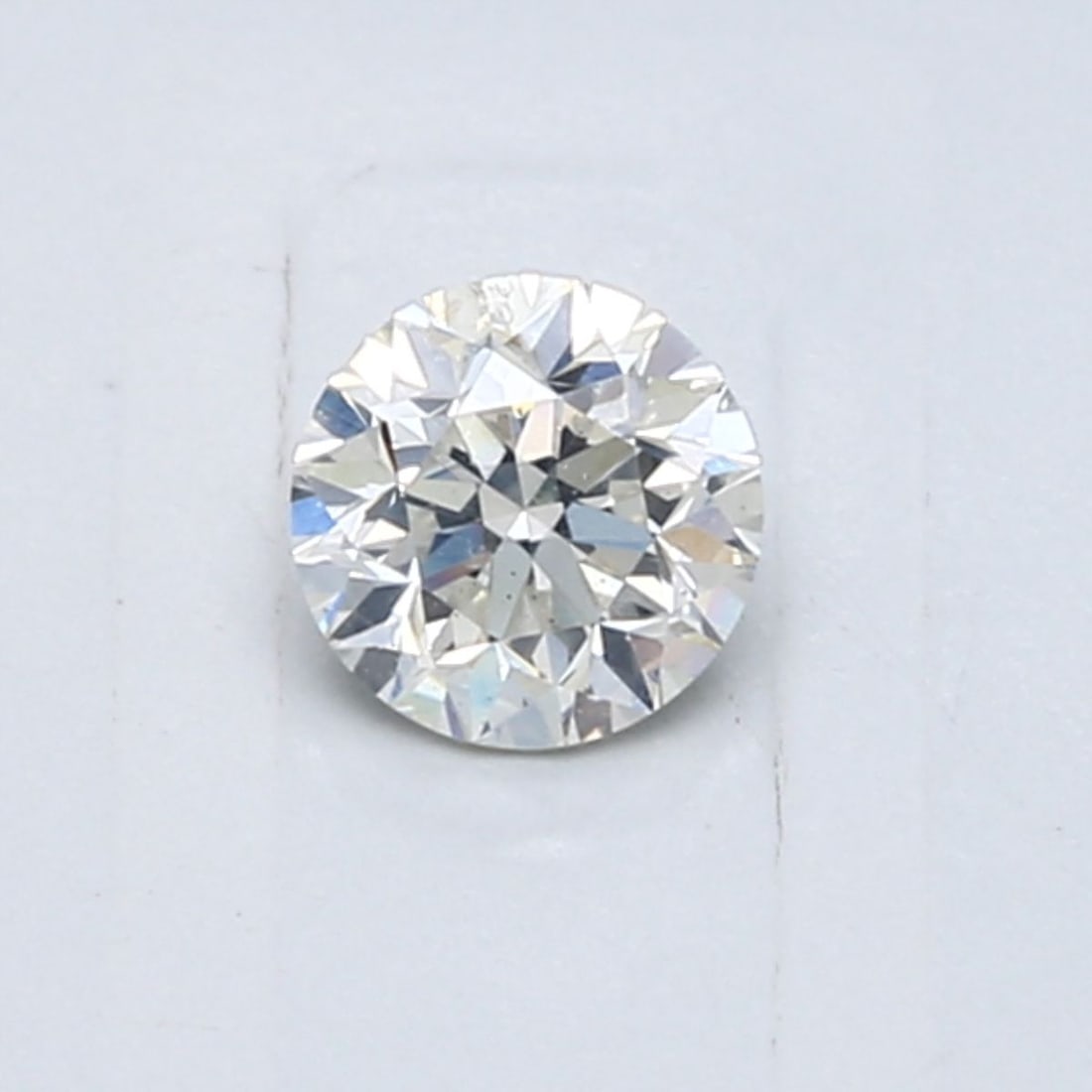 Loose Diamond - ROUND 0.44ct I I1: Loose Diamond - ROUND 0.44ct I I1 Source: Natural Shape: ROUND Carats: 0.44 Color: I Clarity: I1 Certification: GIA Video: